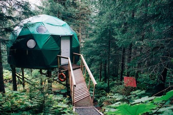 Location de vacances insolites en Dordogne : découvrez l'extraordinaire